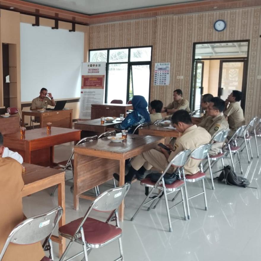 RAPAT KOORDINASI PAMONG KALIREJO